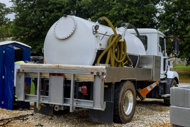 Best Portable toilet rental cost  in Midfield, AL